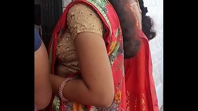 Tamil hot school doll side knockers without boulder-holder in saree HD (part:1)